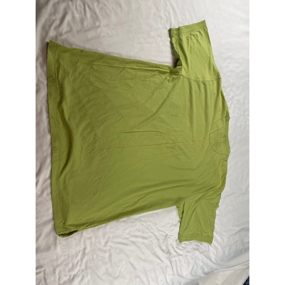 Tommy Bahama Pocket T-Shirt Mens XL Lime Green Excellent Embroidered Logo Cotton - Picture 2 of 8